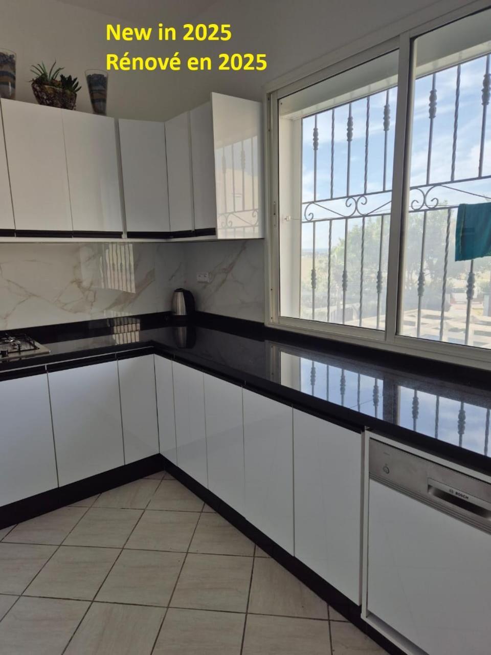 Stylish Duplex - Ocean View - Airport - Wifi - Renovated 2025 - 24H Reception Apartman Jibila Kültér fotó